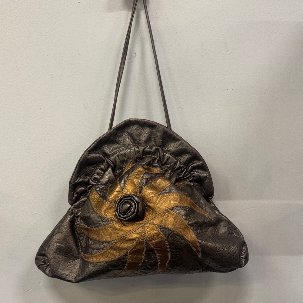 Vintage 80s Retro Pewter and Gold Women's Leather Bag